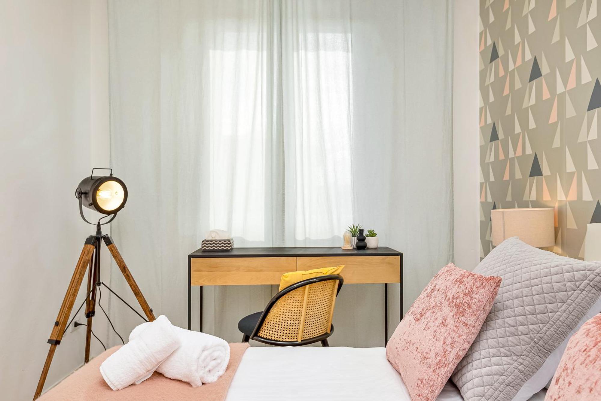 Bauhaus - Sleepwithme - Free Parking - Free Braeakfast - Very Friendly Staff 피사 외부 사진