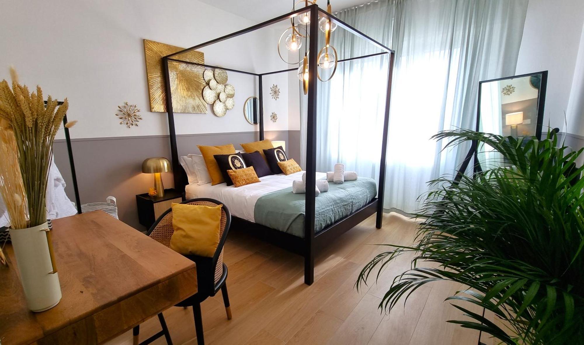 Bauhaus - Sleepwithme - Free Parking - Free Braeakfast - Very Friendly Staff 피사 외부 사진