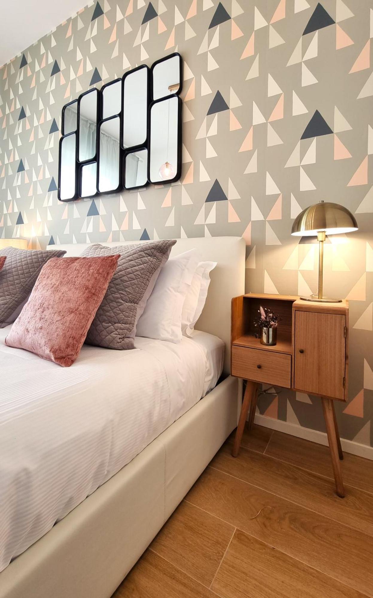 Bauhaus - Sleepwithme - Free Parking - Free Braeakfast - Very Friendly Staff 피사 외부 사진